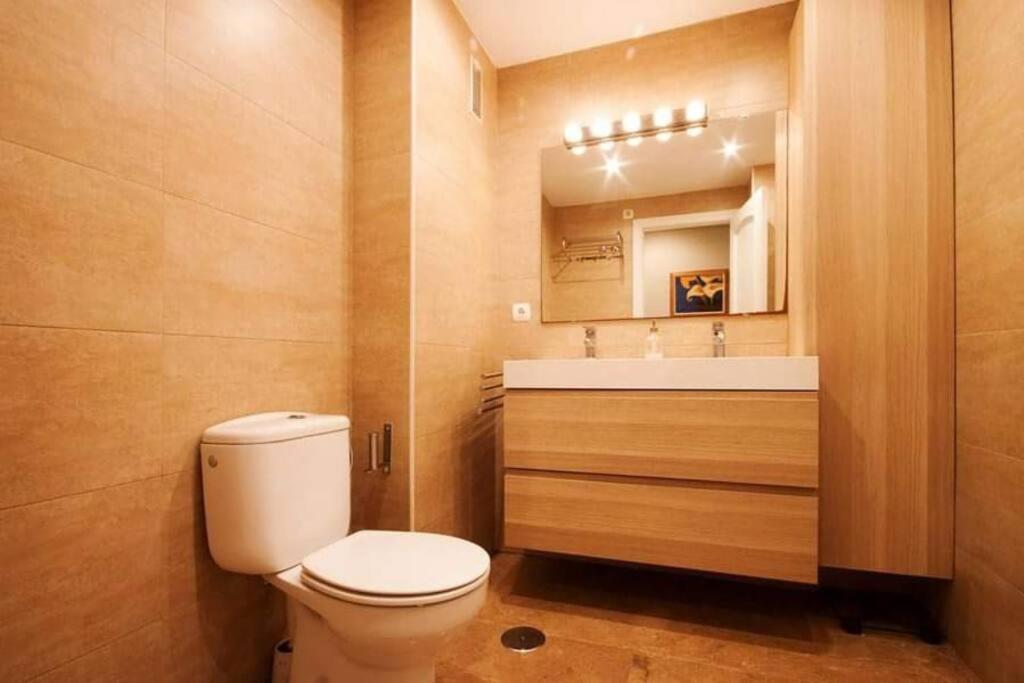 Apartamento + Parking En El Centro De Cartagena Exteriör bild